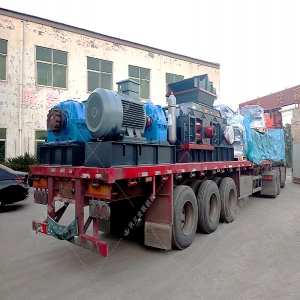 2PG1200x800液壓對輥制砂機發貨 石灰石制砂 2PG1200x800液壓對輥制砂機發貨 石灰石制砂