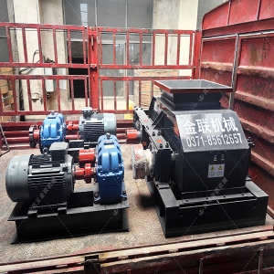 2PG0806中型對(duì)輥破碎機(jī)發(fā)貨圖片 2PG0806中型對(duì)輥破碎機(jī)發(fā)貨圖片