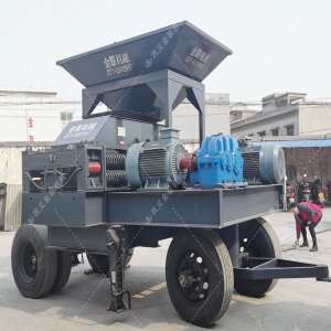 大型移動式對輥破碎機設備發往浙江 大型移動式對輥破碎機設備發往浙江