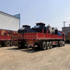 兩臺(tái)2PG1510液壓對(duì)輥破碎機(jī)發(fā)往湖北襄陽(yáng) 兩臺(tái)2PG1510液壓對(duì)輥破碎機(jī)發(fā)往湖北襄陽(yáng)