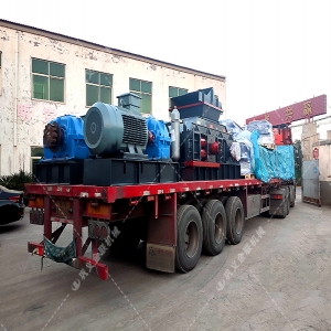 2PGY1200x800鵝卵石液壓對輥制砂機發往重慶 2PGY1200x800鵝卵石液壓對輥制砂機發往重慶