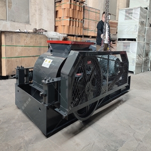 2PGC450X500狼牙破碎機(jī)發(fā)往湖南婁底破碎冰塊 2PGC450X500狼牙破碎機(jī)發(fā)往湖南婁底破碎冰塊