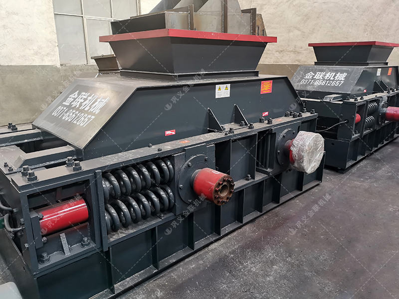 日產1000噸的對輥破碎機生產線報價,哪里的廠家更劃算? 日產1000噸的對輥破碎機生產線報價,哪里的廠家更劃算?