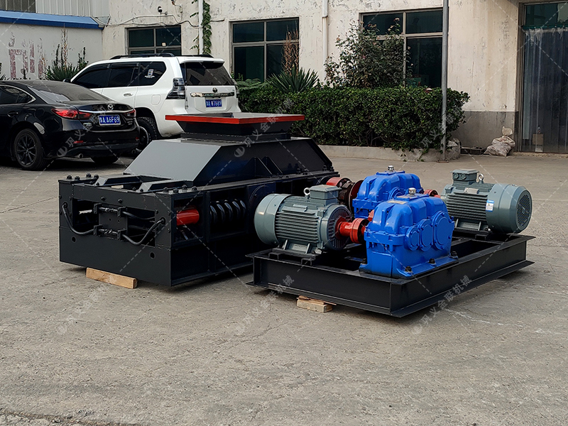 800x600中型對輥制砂機 制砂機設備發貨圖片