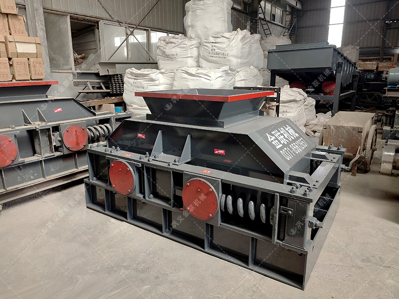 大塊煤用什么破碎機(jī)好?金聯(lián)雙齒輥破碎機(jī)附參數(shù) 大塊煤用什么破碎機(jī)好?金聯(lián)雙齒輥破碎機(jī)附參數(shù)