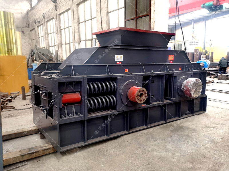 處理礦山廢石料用1510型對輥制砂機產能如何？